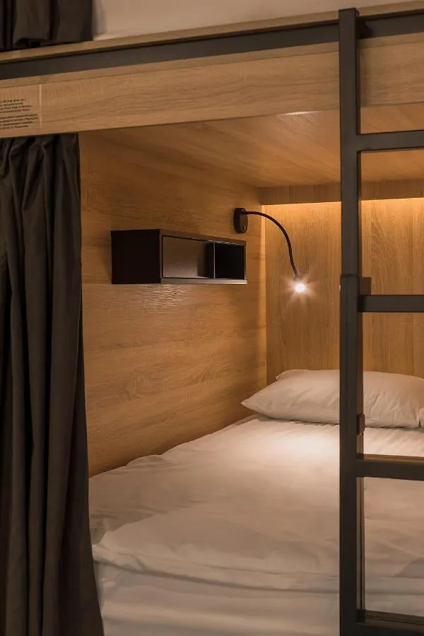 Globe Runner Hostel Kiev