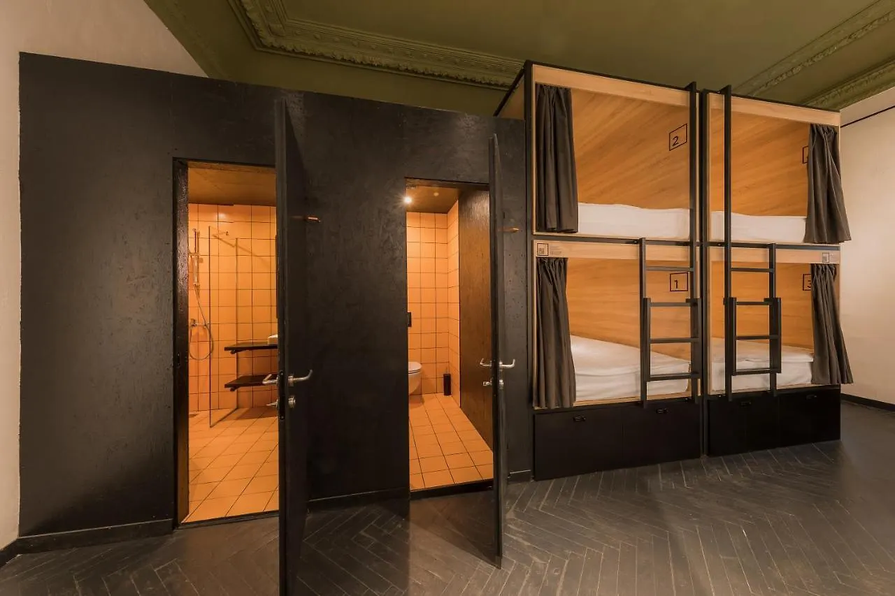Globe Runner Hostel Kiev