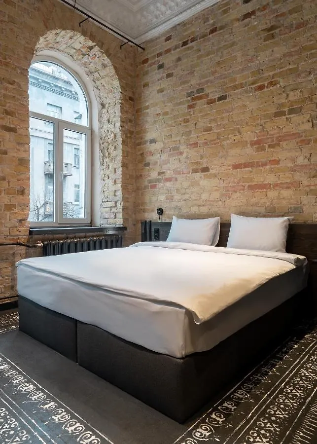 Globe Runner Hostel Kyiv Ukraine
