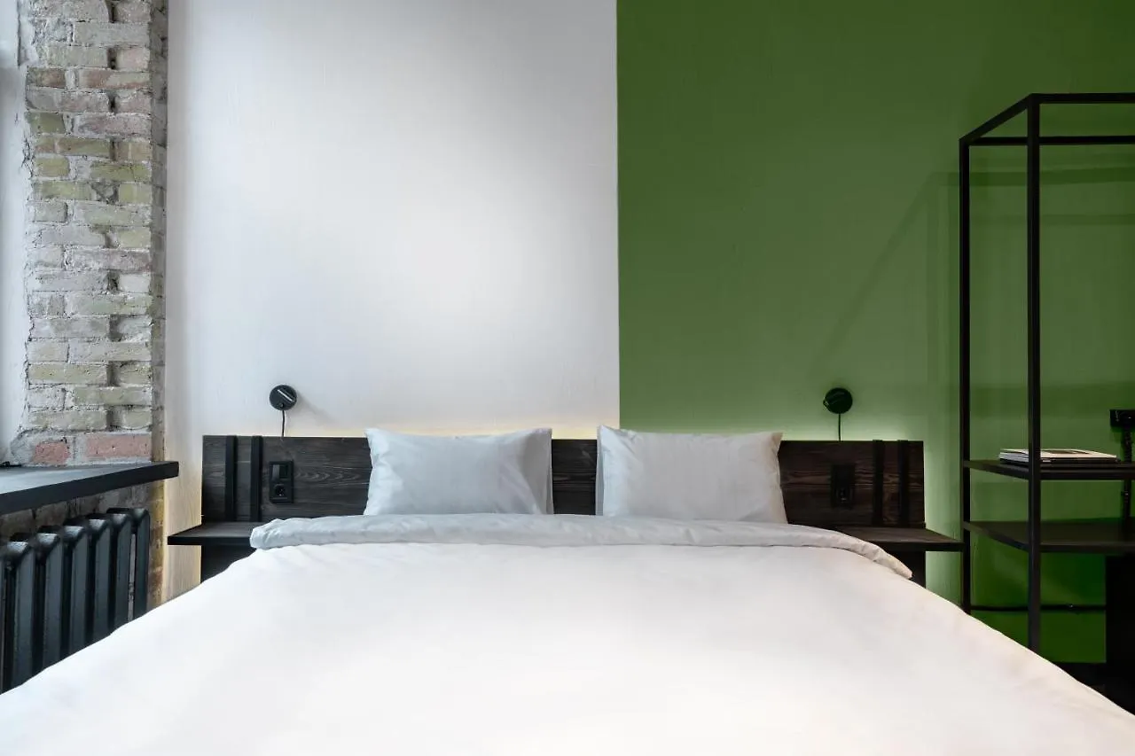 Globe Runner Hostel Kiev Ukraine